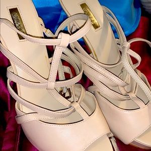 GUESS nude heels!!